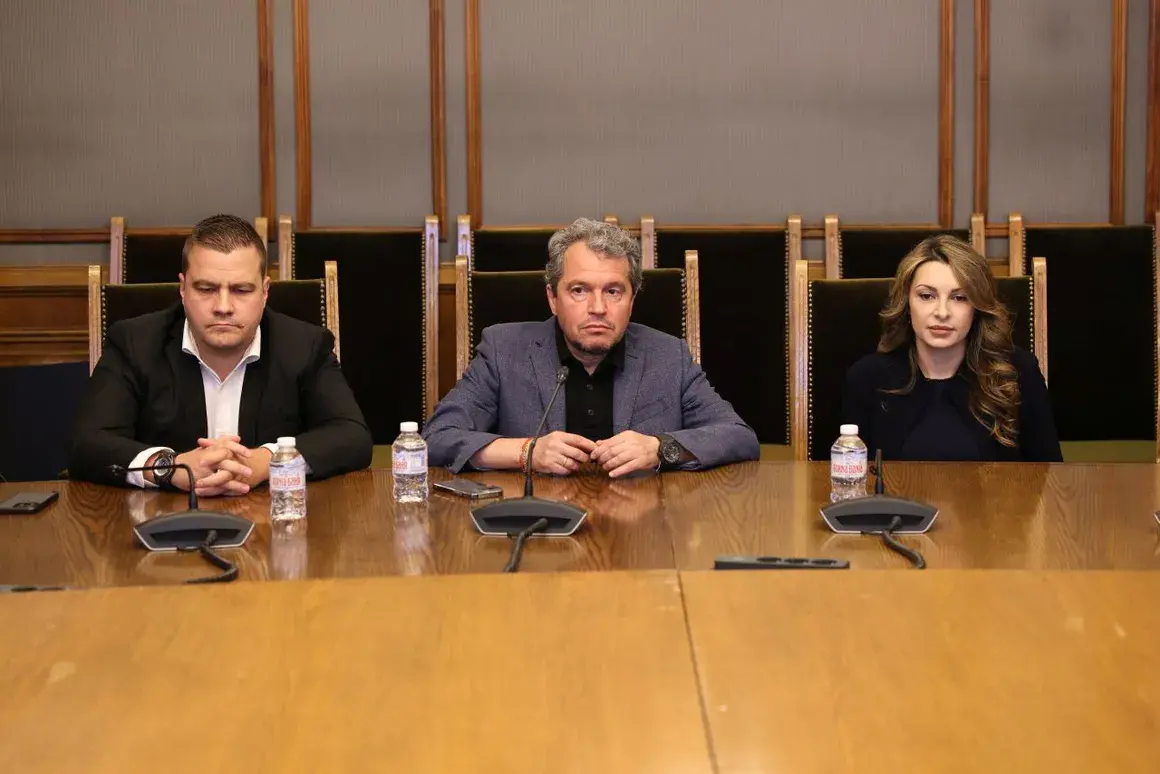 Министърът на енергетиката предупреди за риск България да загуби 437 млн. евро по ПВУ