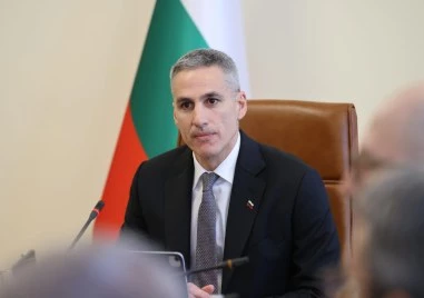 Над 1,6 милиона пенсионери ще получат добавки за Великден