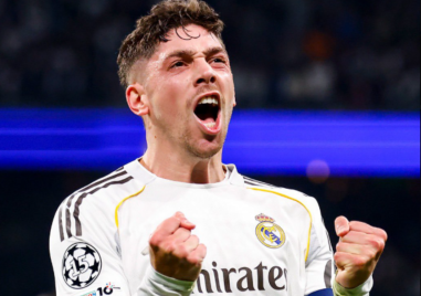 Валверде вкара хеттрик за едно полувреме и подчини Сити на Бернабеу, ПСЖ също с три гола аванс преди реванша