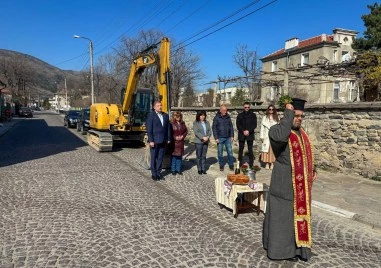 Кричим стартира мащабен ремонт на ул. „Никола Вапцаров