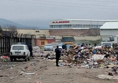 Намериха тяло на бебе на сметище в Сливен