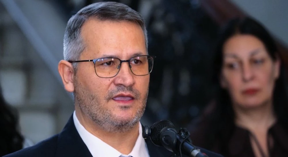 Министър Христанов уволни директорите на три държавни горски предприятия