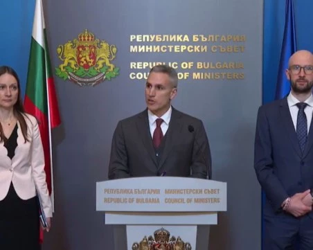 Правителството обяви мерки срещу скъпите горива: Директни финансови помощи за гражданите и строг контрол по бензиностанциите