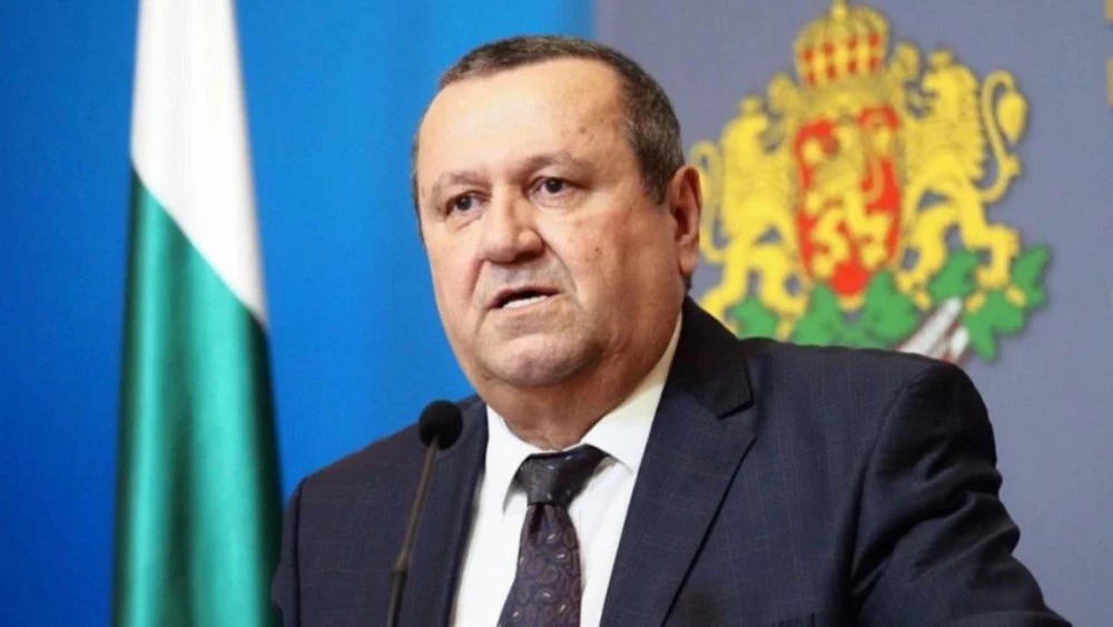 Министър Адемов: Не бива в 21 век хлябът ти да зависи от начина, по който гласуваш