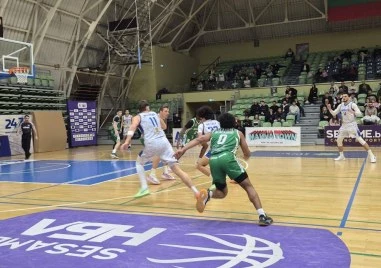 Академик гостува на Миньор в решителен двубой