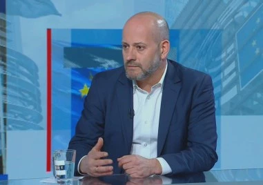 Европа няма единна позиция за войната в Близкия изток, смята Радан Кънев