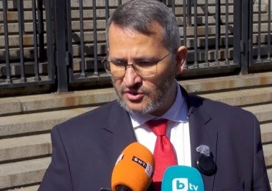 Министър Христанов внесе сигнал за злоупотреби при обществена поръчка за унищожаване на животински отпадъци