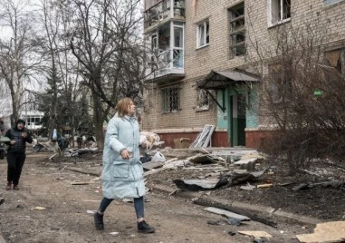 Русия забрани абортите в окупираните територии, праща жените при свещеници