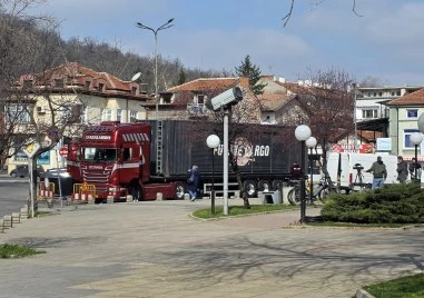 Спектакъл на балета на Гръцката национална опера затвори улица в центъра