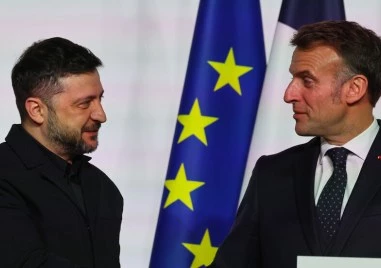 Зеленски пристигна в Париж за среща с Еманюел Макрон