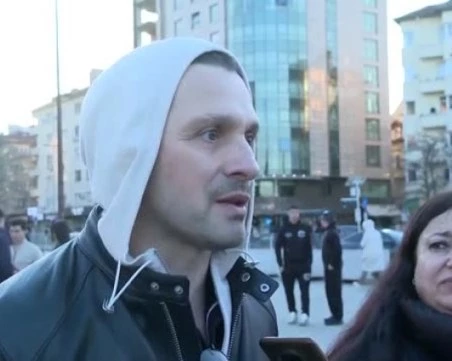 Александър Сано поведе протест срещу високите сметки за ток