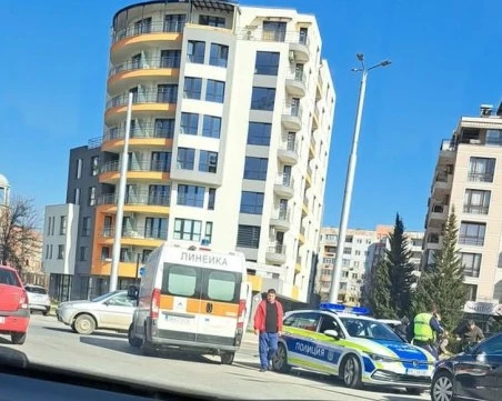 Kола блъсна велосипедист в Тракия, линейка и полиция са намясто