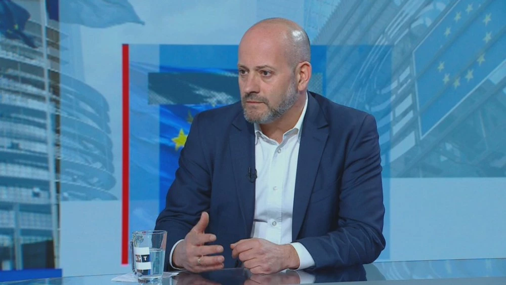 Европа няма единна позиция за войната в Близкия изток, смята Радан Кънев