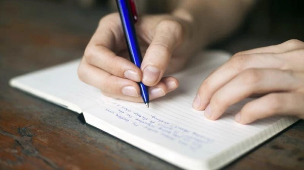 Какво влияние оказва писането на ръка върху запаметяването?