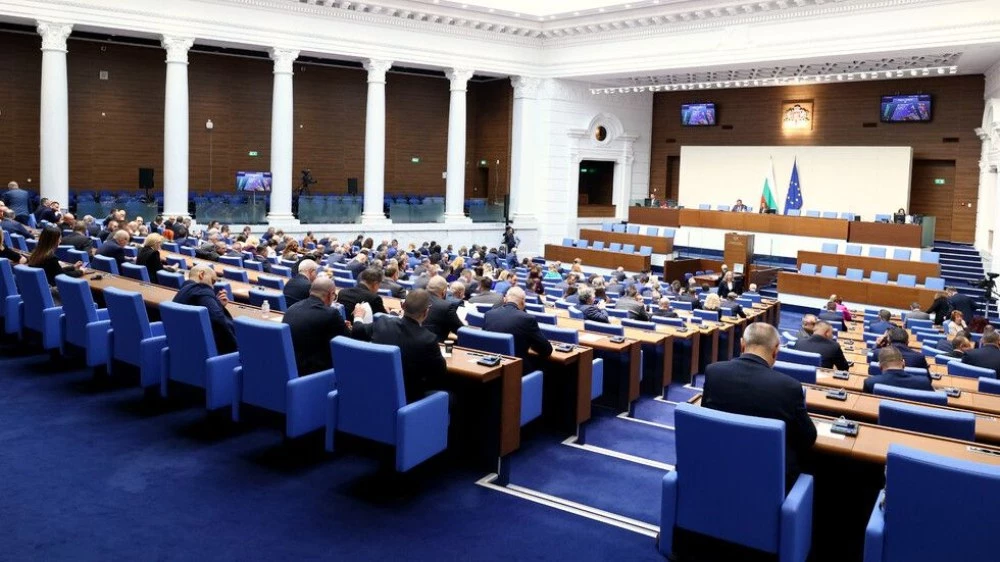 Парламентът задължи служебния кабинет да внесе ратификация за Съвета за мир на Тръмп