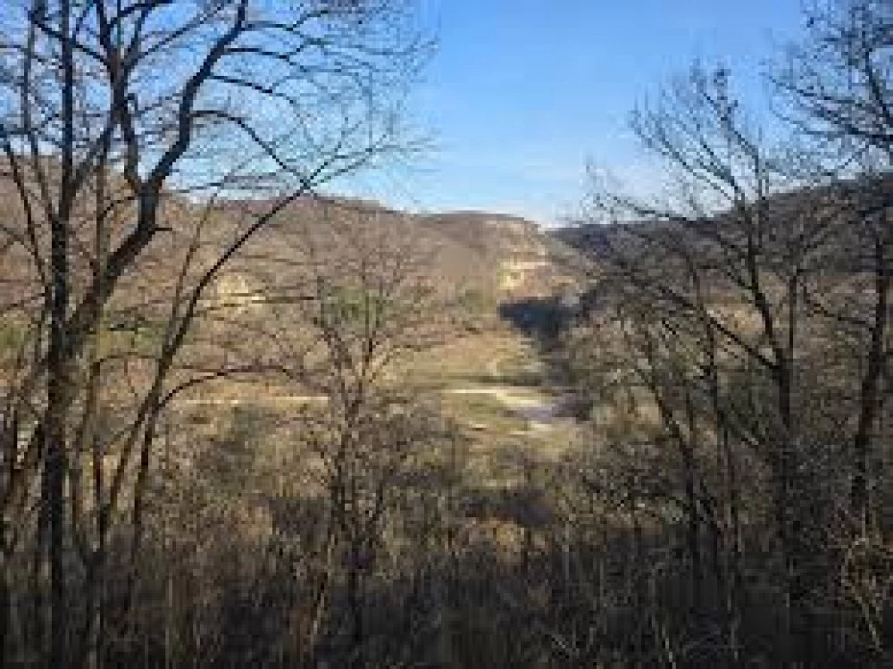 Обвиниха мъж, отвлякъл, упоил и изнасилил дете в хижа край Челопеч