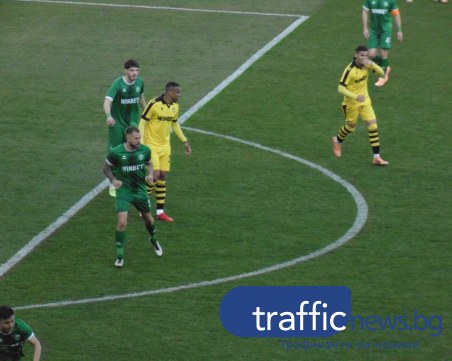 Слаб Ботев се издъни на Колежа и сведе до минимум шансовете си за топ 8