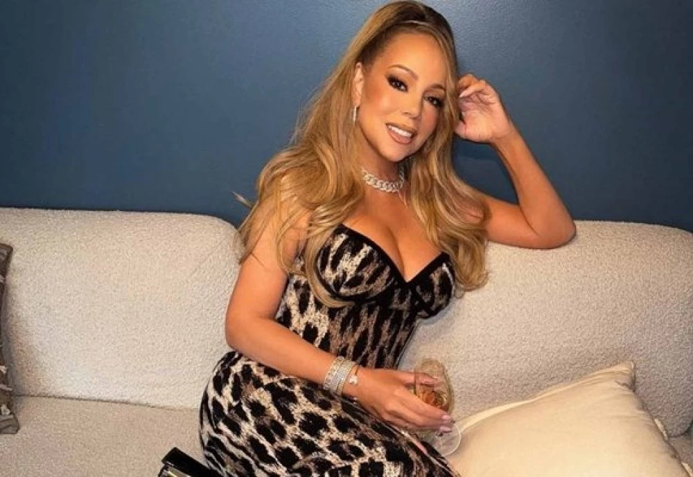 Марая Кери записва нова музика