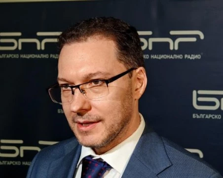 Даниел Митов умишлено мълчал за 