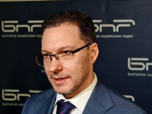 Даниел Митов умишлено мълчал за 