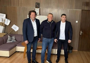 Руси Чернев поема отдел „Спорт и младежки дейности в Община Пловдив