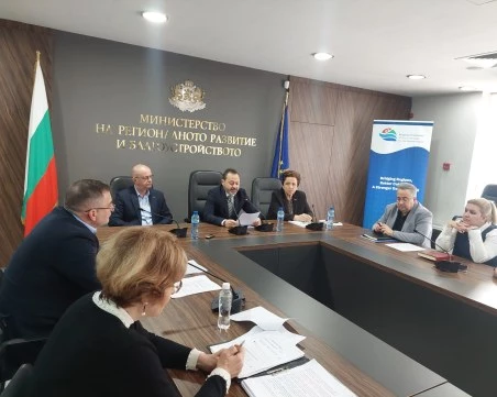 България обновява 56 милиона квадратни метра жилищни сгради до 2030 г.