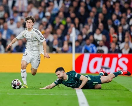 Ще могат ли Сити и Челси да направят чудото?