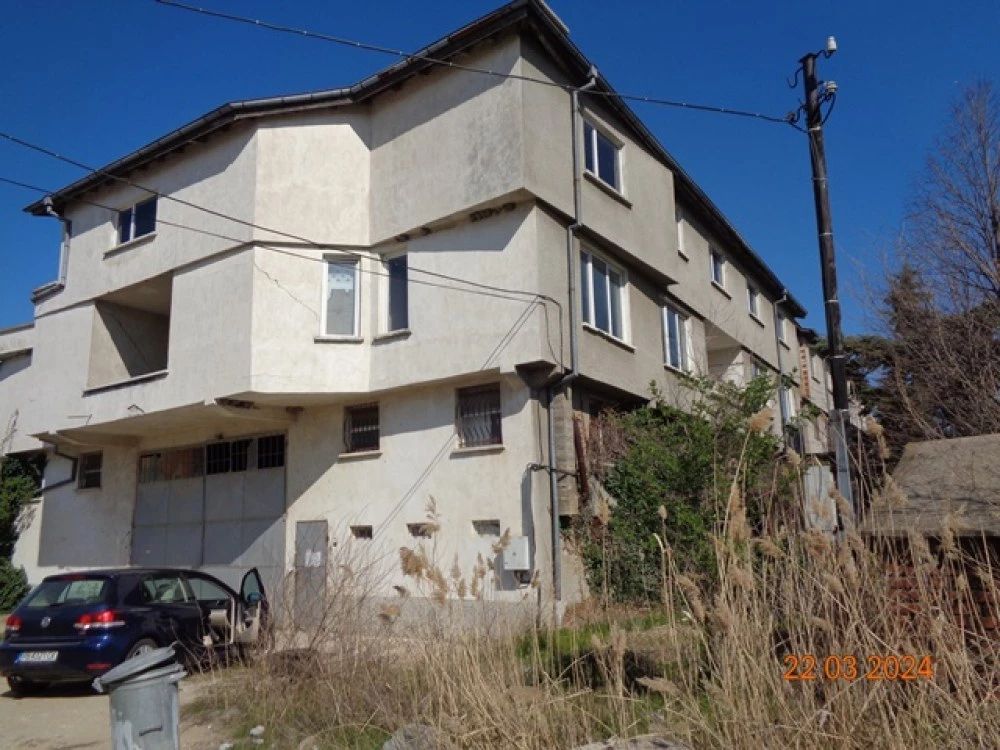 База на пловдивска фирма за замразени храни отново излиза на търг – този път с по-висока цена