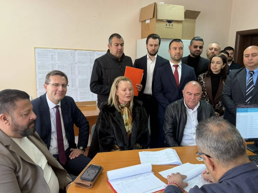 Олимпийската шампионка Стефка Костадинова поведе листата на ДПС в Пловдив