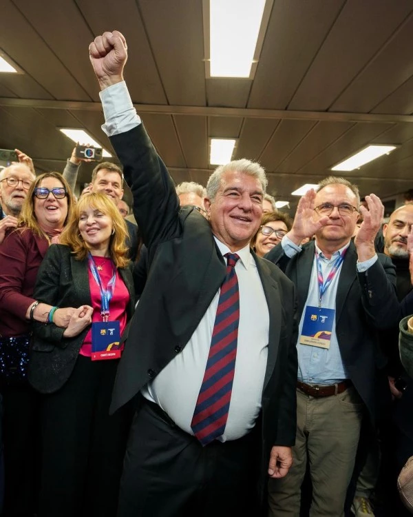 Преизбраха Лапорта за президент на Барселона