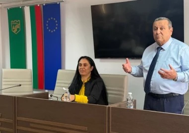 Министър Адемов: Получихме още сигнали за натиск върху избиратели