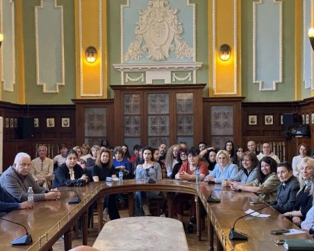 Кметът на Пловдив отличи социални работници по повод Световния ден на социалната работа