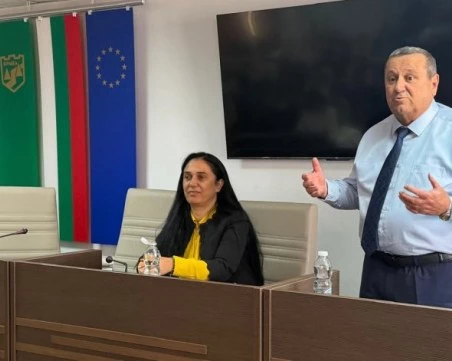 Министър Адемов: Получихме още сигнали за натиск върху избиратели