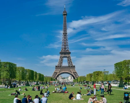 Отварят нова атракция на Айфеловата кула