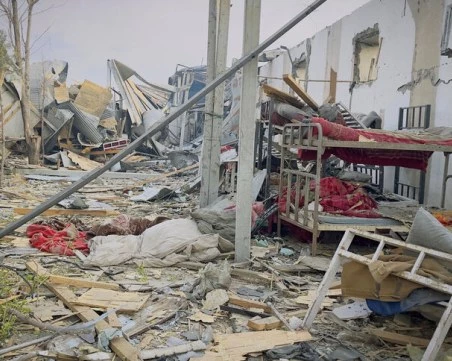 Поне 400 загинали и 250 ранени при удар на Пакистан срещу болница в Кабул