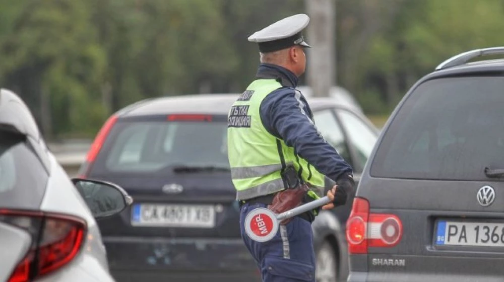 Полицията залови 18 пияни и 7 дрогирани зад волана за ден