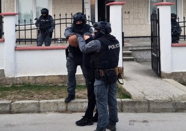 Полицейска акция срещу търговията с гласове във Варненско