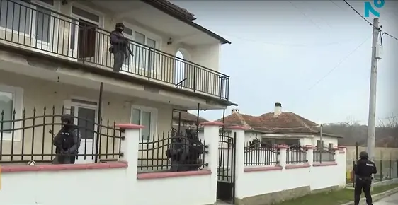 Полицейска акция срещу търговията с гласове във Варненско