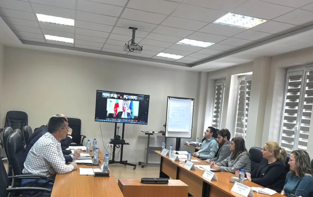 Областните управители свикват епизоотичните комисии заради огнища на шап и шарка