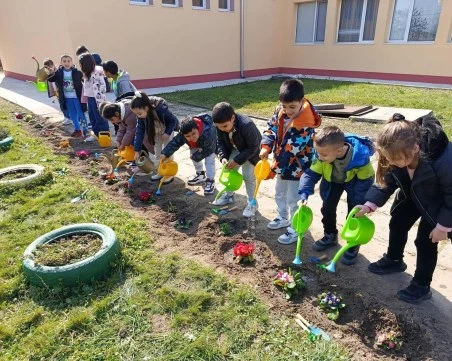 Децата от ДГ „Мечта