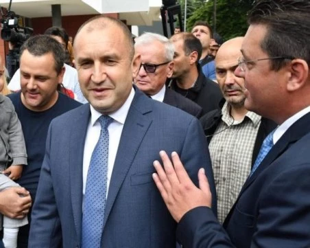 Тях ги няма… или просто не трябва да ги виждате – къде отидоха Узунов и Копринков?