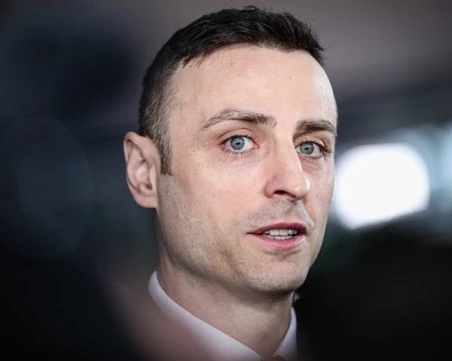 Наложиха глоба на Бербатов заради оръжието в джипа