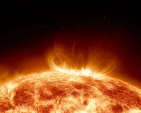 Умерено силна магнитна буря обхвана Земята