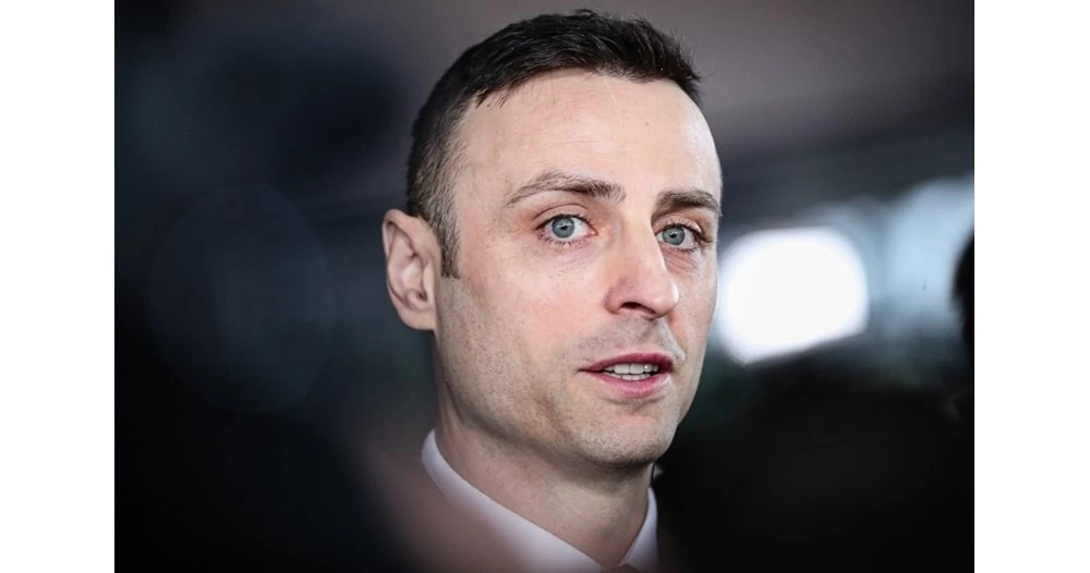 Наложиха глоба на Бербатов заради оръжието в джипа