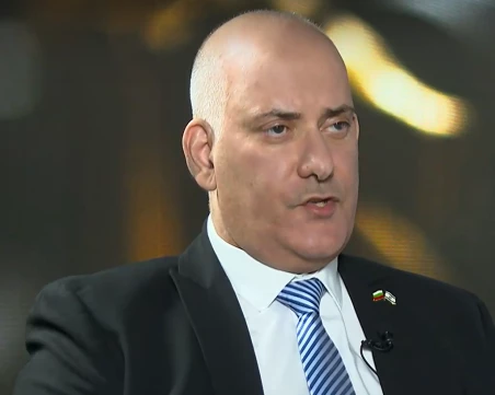 Посланикът на Израел: Използваме сила, когато нямаме друга алтернатива