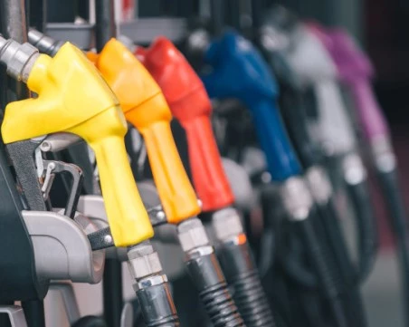 Скопие намалява ДДС върху горивата от 18% на 10%