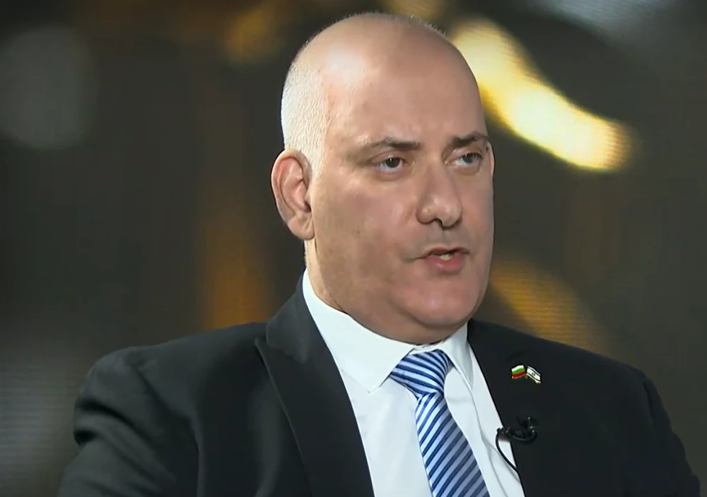 Посланикът на Израел: Използваме сила, когато нямаме друга алтернатива