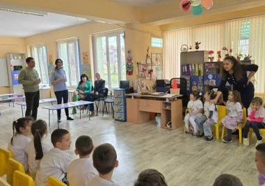 Малчугани от район „Северен отбелязаха Деня на водата с интерактивен урок