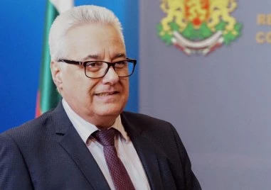 МВнР предупреждава: Българите да напуснат незабавно Близкия изток, докато има полети