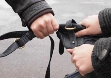 Рецидивист нападна и ограби възрастна пловдивчанка посред бял ден